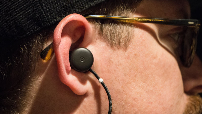 Illustration for article titled Análisis de los Google Pixel Buds: el nuevo rival de los AirPods no es ni medianamente bueno